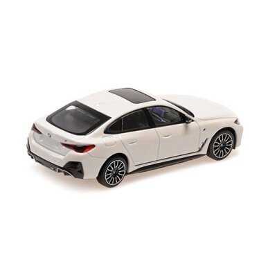 BMW i4 M50 (G26), 2023 - 1:43 Minichamps