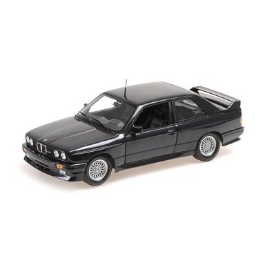 BMW M3 (E30) Street Evo, 1989 - 1:18 Minichamps