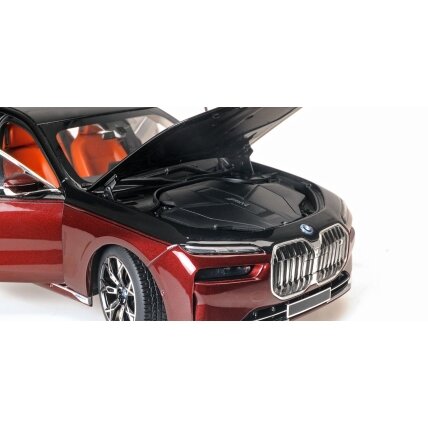 BMW i7 (G70), 2022 - 1:18 Minichamps 4 BMW i7 (G70), 2022 - 1:18 Minichamps 4