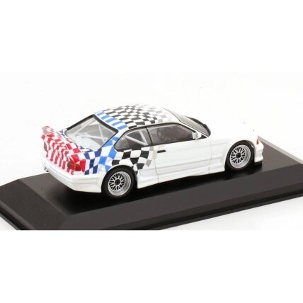 BMW M3 (E36) GTR, 1993 - 1:43 Minichamps 1