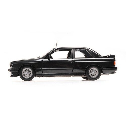 BMW M3 (E30), 1987 - 1:18 Minichamps 2