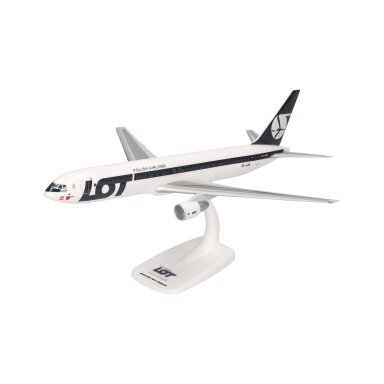 Boeing 767-300 LOT Polish Airlines