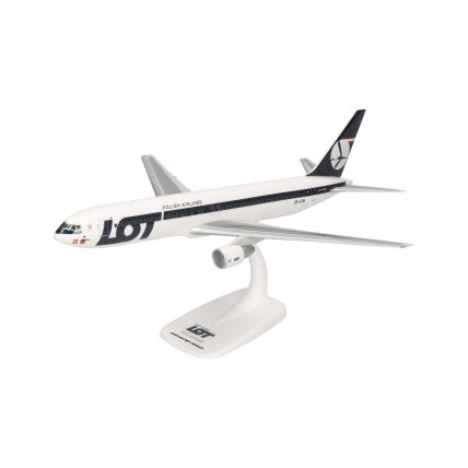 Boeing 767-300 LOT Polish Airlines
