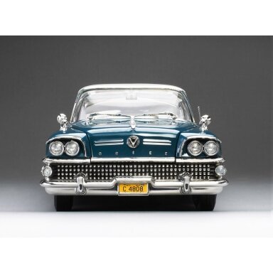 Buick Limited Riviera Coupe, 1958 - 1:18 SunStar