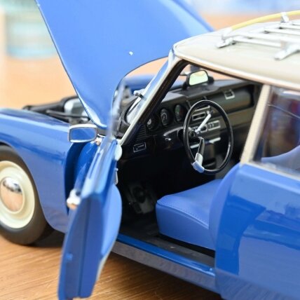 Citroën DS 21 Break, 1970 - 1:18 Norev 3