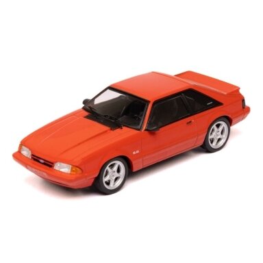 Ford Mustang III, 1992 - 1:43 IXO