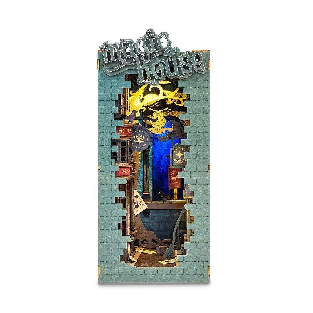 DIY Book Nook - Magic House 5 DIY Book Nook - Magic House 5