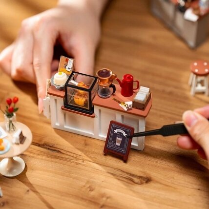 DIY miniature house - Slow Life Café 2 DIY miniature house - Slow Life Café 2