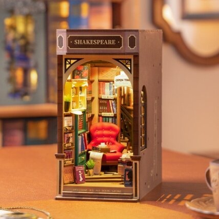 DIY Book Nook - Bookstore 1 DIY Book Nook - Bookstore 1