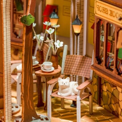 DIY Book Nook - Sunshine Town 6