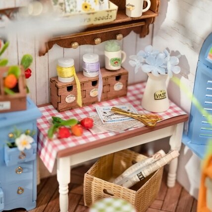 DIY miniature house - Dreamy Garden House 3 DIY miniature house - Dreamy Garden House 3