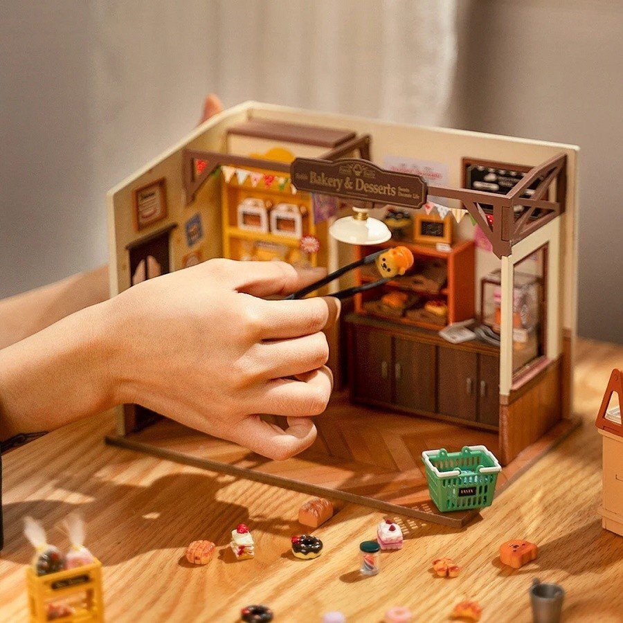 DIY miniature house - Becka's Baking House 2 DIY miniature house - Becka's Baking House 2