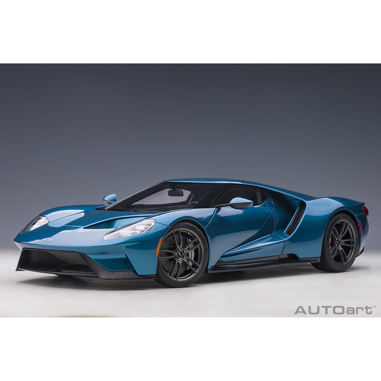 Ford GT, 2017 - 1:12 AutoArt Ford GT, 2017 - 1:12 AutoArt