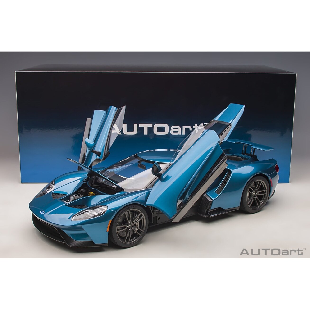 Ford GT, 2017 - 1:12 AutoArt 7 Ford GT, 2017 - 1:12 AutoArt 7