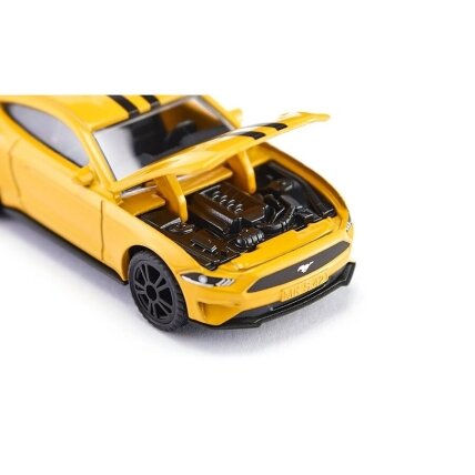 Ford Mustang GT 2