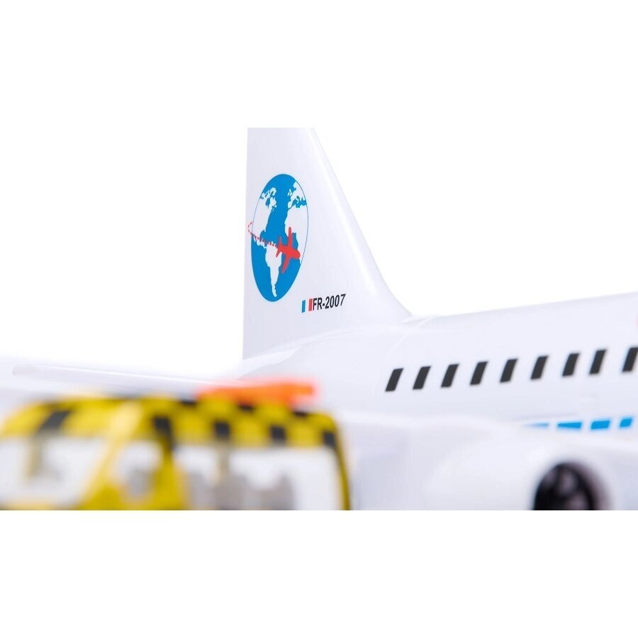 Commercial aircraft with accessories 2