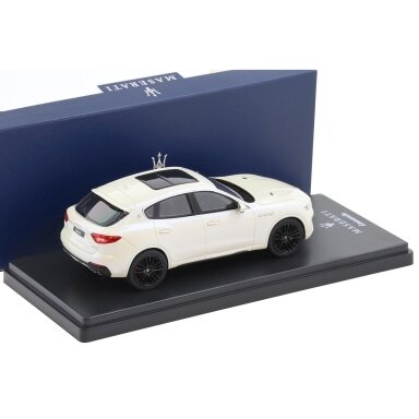 Maserati Levante V8, 2021 - 1:43 TSM