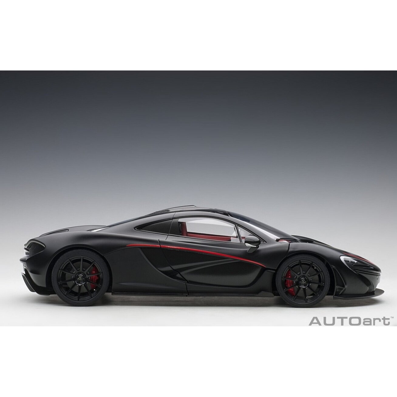 McLaren P1, 2013 - 1:12 AutoArt 3 McLaren P1, 2013 - 1:12 AutoArt 3