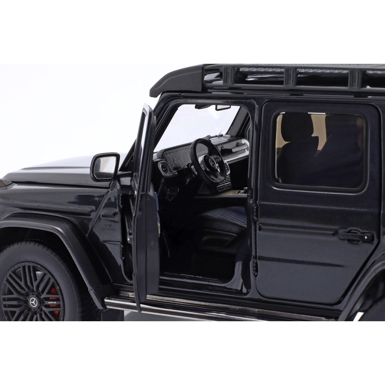 Mercedes-Benz AMG G63 (W463) 4x4, 2022 - 1:18 iScale 2