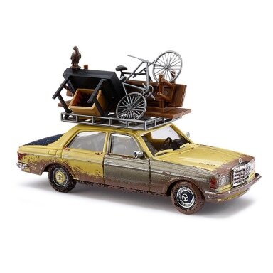 Mercedes-Benz W123 - 1:87 Busch