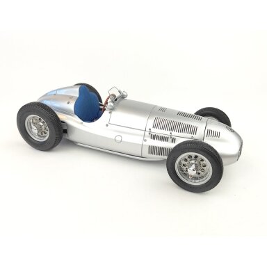 Mercedes-Benz W165, 1939 - 1:18 CMC