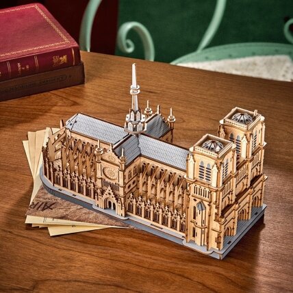 Wooden 3D puzzle - Paris Cathedral 1 Wooden 3D puzzle - Paris Cathedral 1