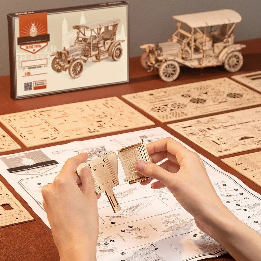 Wooden 3D puzzle - Vintage Car 2 Wooden 3D puzzle - Vintage Car 2