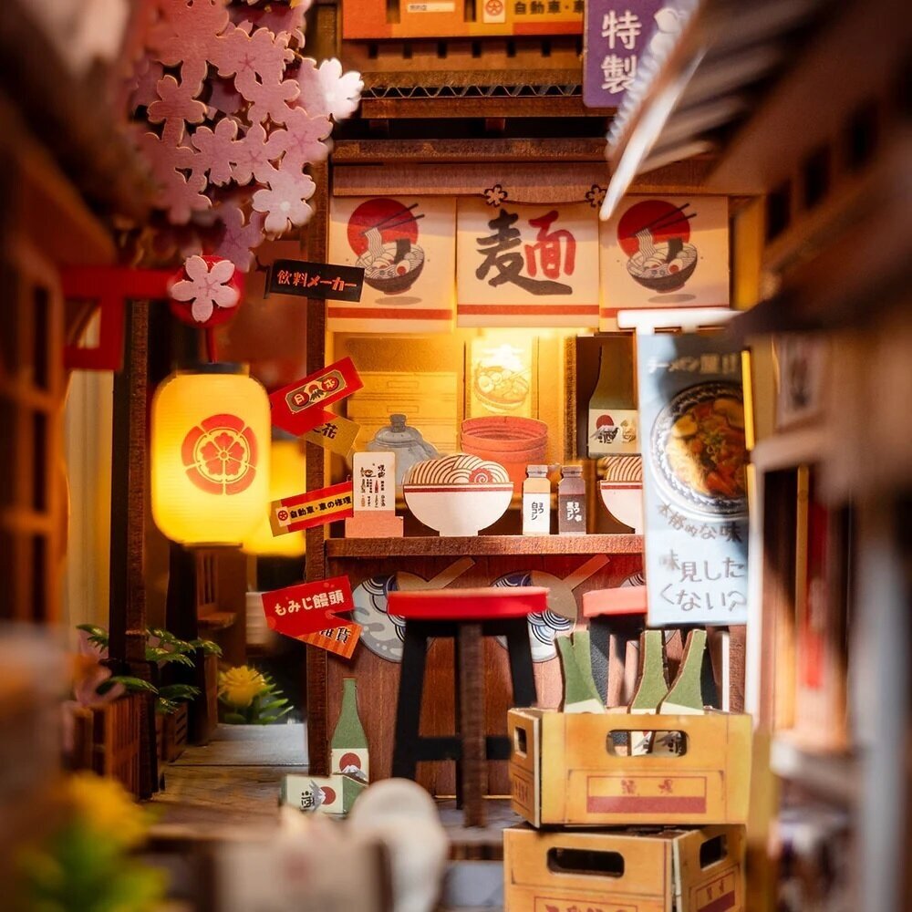 DIY Book Nook - Sakura Alley 3 DIY Book Nook - Sakura Alley 3