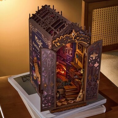 Pasidaryk pats rinkinys - Book Nook Magijos kampelis