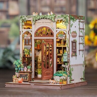 DIY Book Nook - Green Bookstore DIY Book Nook - Green Bookstore