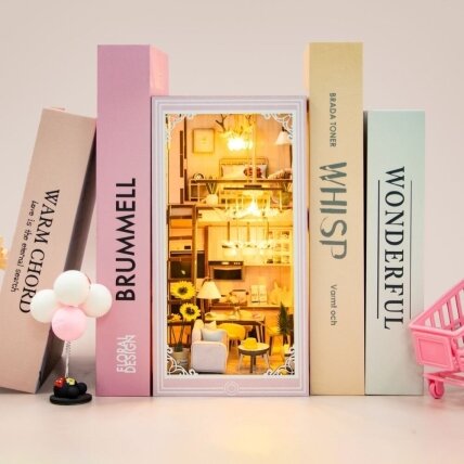 DIY Book Nook - Loft 2 DIY Book Nook - Loft 2