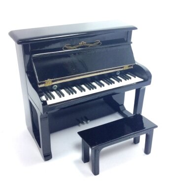 Pianinas su kėdute