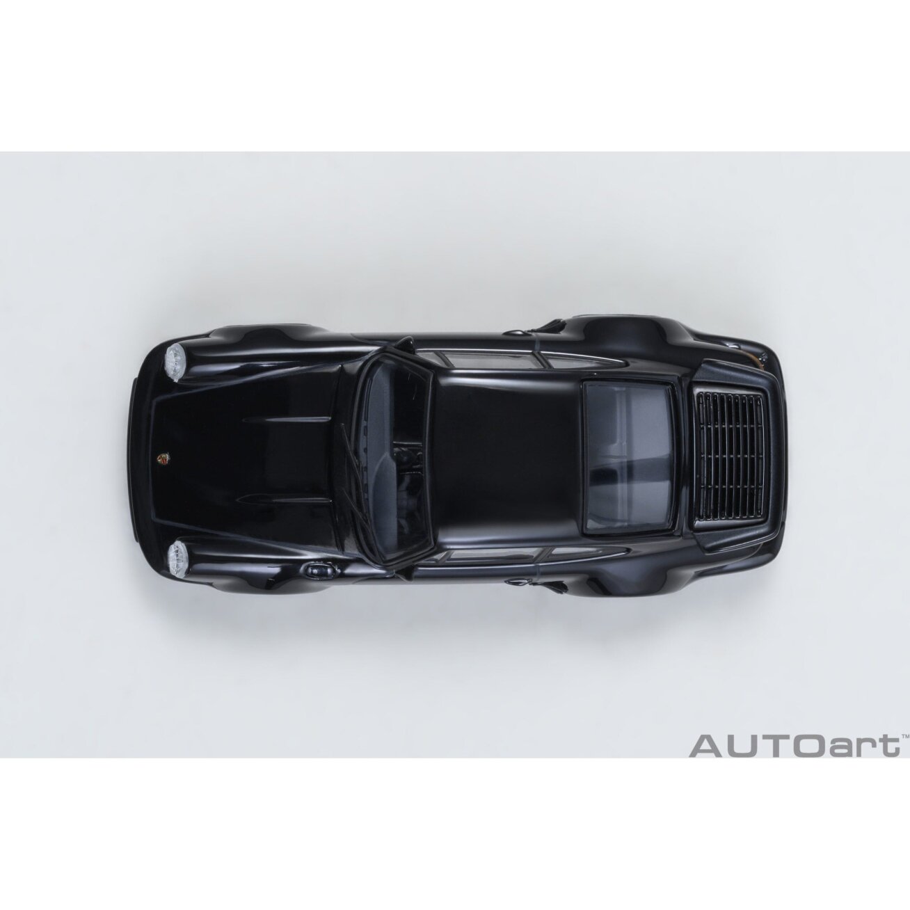 Porsche 911 (930) Turbo Wangan Midnight “Blackbird” - 1:64 AutoArt 6 Porsche 911 (930) Turbo Wangan Midnight “Blackbird” - 1:64 AutoArt 6
