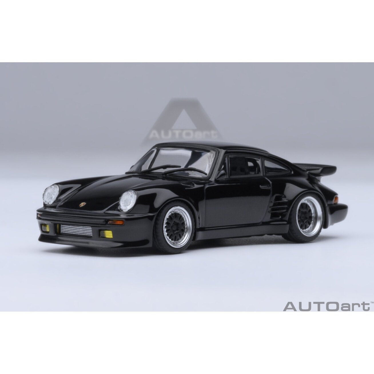 Porsche 911 (930) Turbo Wangan Midnight “Blackbird” - 1:64 AutoArt