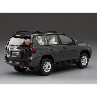 Toyota Land Cruiser Prado, 2018 - 1:43 SunStar Toyota Land Cruiser Prado, 2018 - 1:43 SunStar
