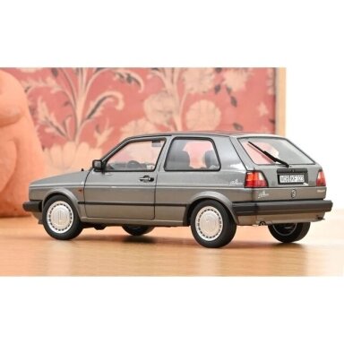 Volkswagen Golf II Champion, 1989- 1:18 Norev