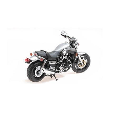 Yamaha VMAX, 1993 - 1:12 Minichamps 2 Yamaha VMAX, 1993 - 1:12 Minichamps 2